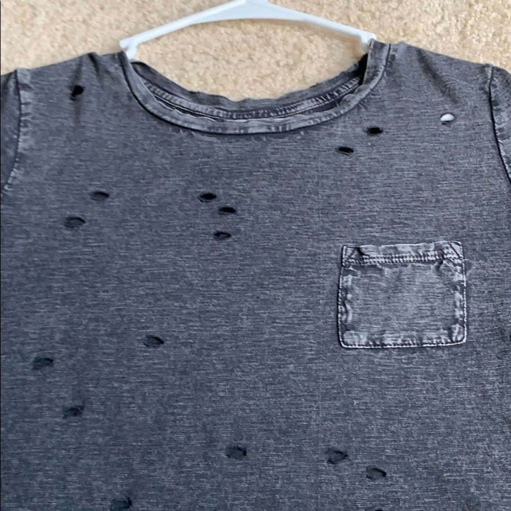 Crop top - Picture 2 of 2